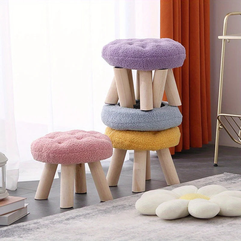 Modern Flower-Shaped Footstool – Elegant Small Round Stool for Sofa Side, Coffee Corner & Dressing Area